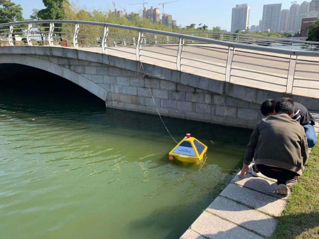 Probest PB -060-AY Buoy Lake Water Quality Monitoring Real-time Monitoring of Water QualityTemperature, PH, Conductivity, Dissolved Oxygen And Turbidity.